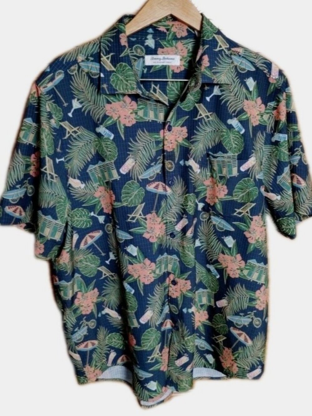 Tommy Bahama Island Zone COAST  Camp Shirt Large